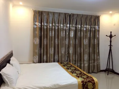 Liuhe Yulin Business Hotel Hotels near Liuhe Railway Station