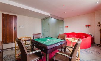 Fangcheng Taicang Hotel