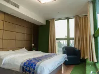 Linquan Love Apartment Hotel