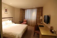 Weisu Hotel (Xinfeng Railway Station)