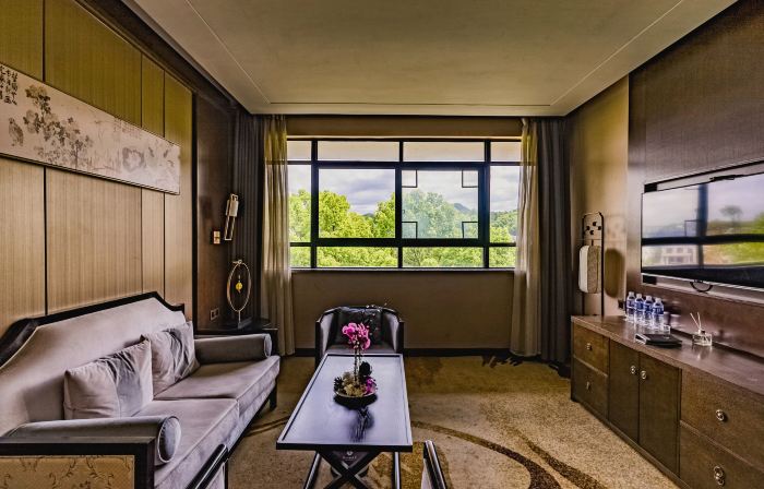 TONGXINLAKE HOTEL
