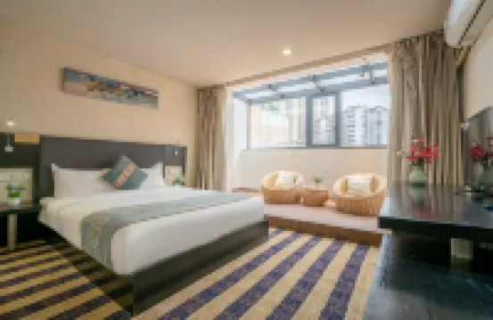 Kaili Shangjie Hotel (International Trade Shopping Center)