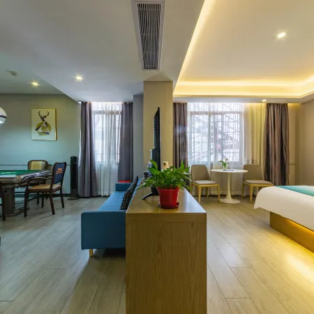 Yifan Hotel