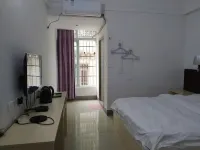 Zhaoping Liduoduo Business Hotel