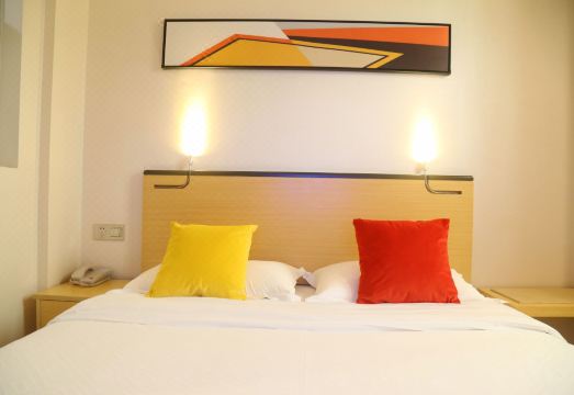 1. 샤먼 커쥐 호텔..