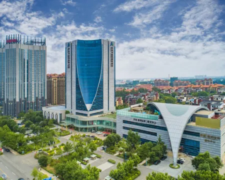 廊坊阿爾卡迪亞インターナショナルホテル 廊坊のホテル