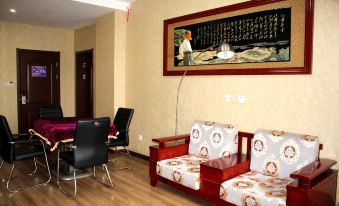 Juxian Junhao Business Hotel