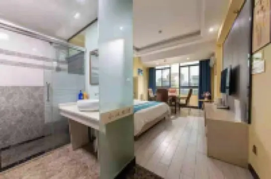 Danzhou Lexiang Business Hotel