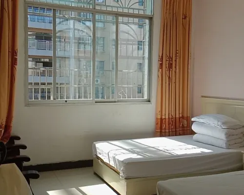 Lipu Chaohui Hotel Hotel di Lipu