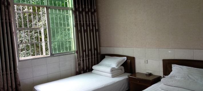 Xichong Volkswagen Hotel Hotels in Xichong