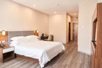 Home Ease Hotel (Longhua Xingzhou Plaza Store)