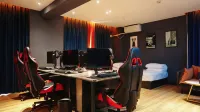 TOP E-sports Hotel (Lanzhou Wulipu Subway Station Branch) - E-sport