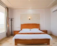 Xupu Xinyuan Seaside Homestay