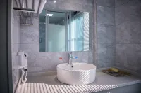 Lime Chain Hotel