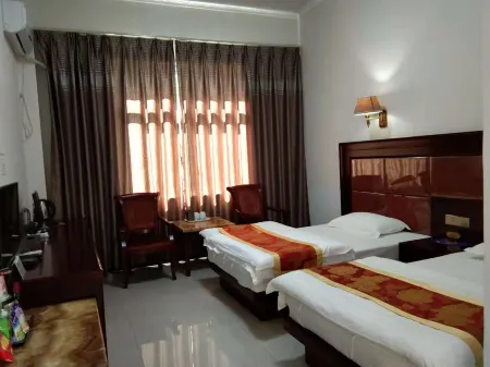 Xingyun Hotel Отели рядом с достопримечательностью «Zhenkang Library»