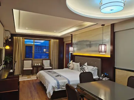 Lancang Huaqiang Business Hotel Отели рядом с достопримечательностью «Mifengyan Viewing Point»