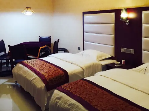 Jinhuihuang Hotel, Shiniuzhai, Pingjiang