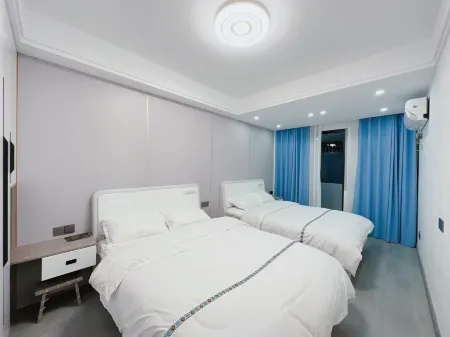 Yipin Homestay (Huanggang Vocational and Technical College) Отели рядом с достопримечательностью «Mechanical and Electronic Engineering Department of Huanggang Polytechnic College»