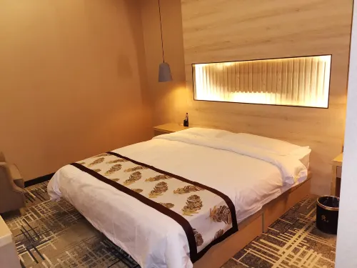 Huifu Express Hotel Hotels in Huining