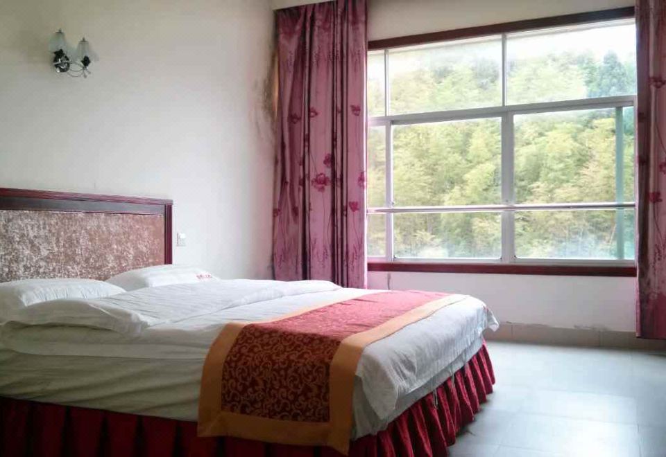 양밍산 호텔의 로비 모습