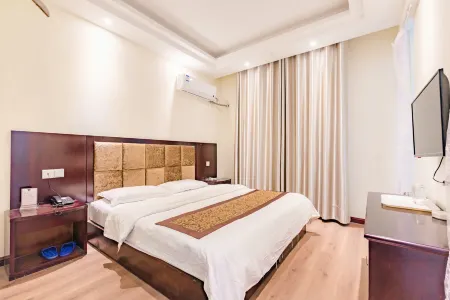 Home Inn Huayi Hotel (Shangqiu Yucheng County Future Avenue)