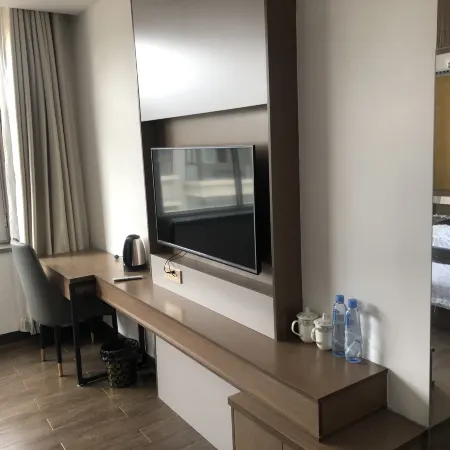 Lianxing Hotel