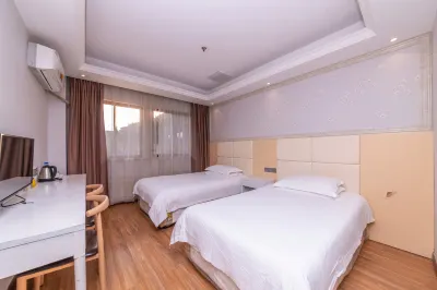 Yuexiang Boutique Hotel (Shanghai Nanxiang Old Street Branch) Hotels near Drum Tower