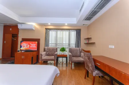 Super 8 Hotel Guang'an Linshui Longtai Shopping Mall