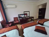 Emeishan Longteng Homestay