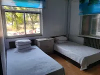 Lvliang Railway Hotel - balcony
