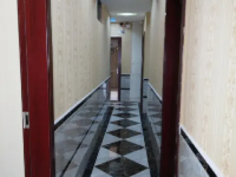 Sinan Yulan Business Hotel Hoteles en Sinan