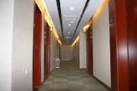 Home Inn Huayi (Linyi Lanling Yucai Road) Hotels in Lanling County