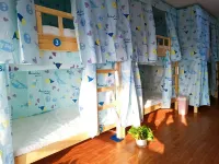 Zhengzhou Yunzhu Youth Hotel - Hostels