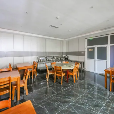 Heyang Inn (Datong Railway Station Ancient City Branch)