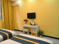 Yuehua Hotel (Train Station)