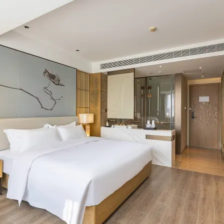Piaget Hotel