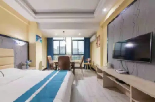 Danzhou Lexiang Business Hotel