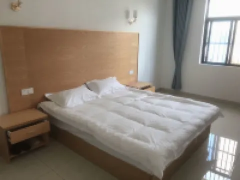 Baoying Youyi Hotel