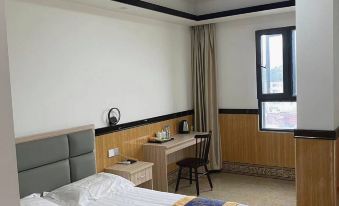 Fogang Hongwei Business Hotel