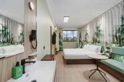 Hi Innホテル(成都歡樂谷金府地下鉄駅) 電子科技大学 (九里堤キャンパス)周辺のホテル