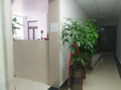 Duyun Jinyuan Apartment (Yinan Normal University Shop)