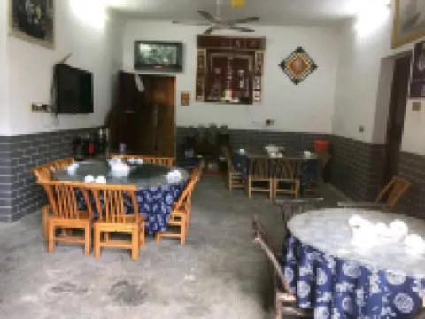 Yueyang Qianyitang Homestay