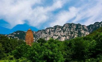 Shao Lin shi jiu ju hotel serent abode