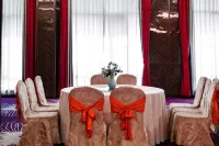 Yazhi Hotel (Wanmi Beach Resort)