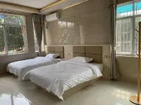 Baise Xinyi Hotel