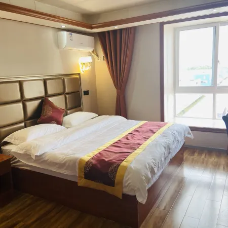 Longli Yajie Hotel