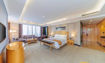 Golden Phoenix International Hotel