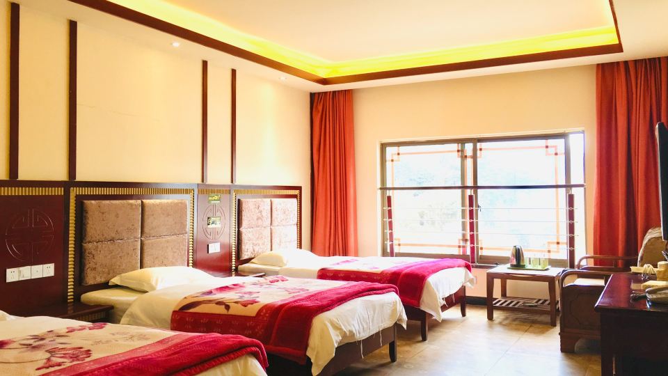 Min Sheng Hotel