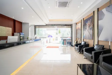 Century Boutique Hotel Отели рядом с достопримечательностью «Wuhan Polytechnic»