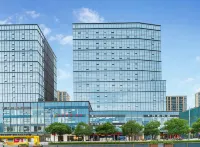 Dream House Hotel & Apartment (Ningbo East Exhibition Culture Square Metro Station)